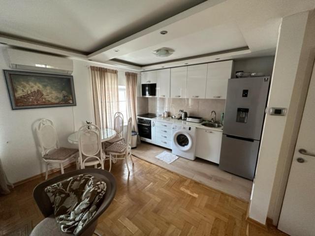 Cozy Old Town Apartment, Будва Экстерьер фото